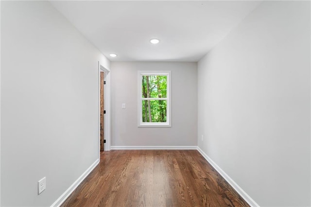 4189 Tamarack Dr, Jasper, GA 30143 - empty room with dark wood-type flooring, baseboards, and recessed lighting