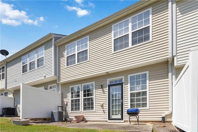 5351 Paramount View Way, Sugar Hill, GA 30518 - rear view of property featuring a patio
