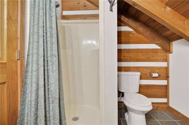 212 Dogpatch Ln, Blue Ridge, GA 30513 - full bath featuring toilet, a shower stall, tile patterned flooring, and baseboards