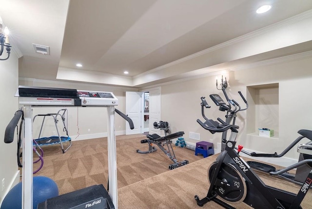 workout room with visible vents, carpet floors, baseboards, ornamental molding, and recessed lighting