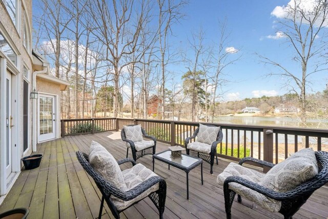 view of patio with ceiling fan