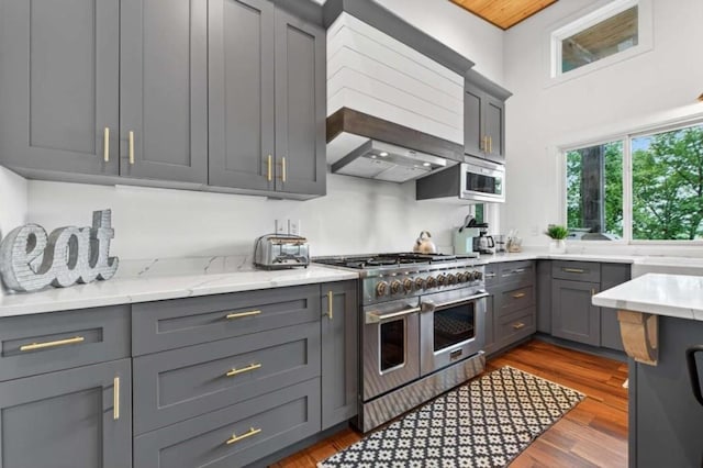 897 Faraday Dr, Ellijay, GA 30540 - kitchen with appliances with stainless steel finishes, gray cabinets, and dark wood finished floors