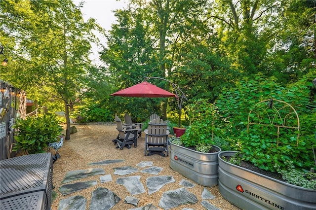 4442 Academy St, Acworth, GA 30101 - view of patio / terrace
