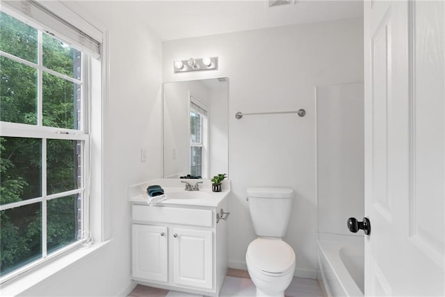 651 Coligny Ct, Atlanta, GA 30350 - full bathroom featuring vanity, healthy amount of natural light, and bathtub / shower combination