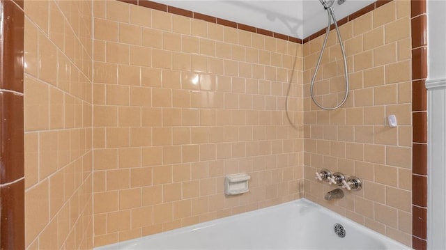 bathroom featuring shower / bathtub combination