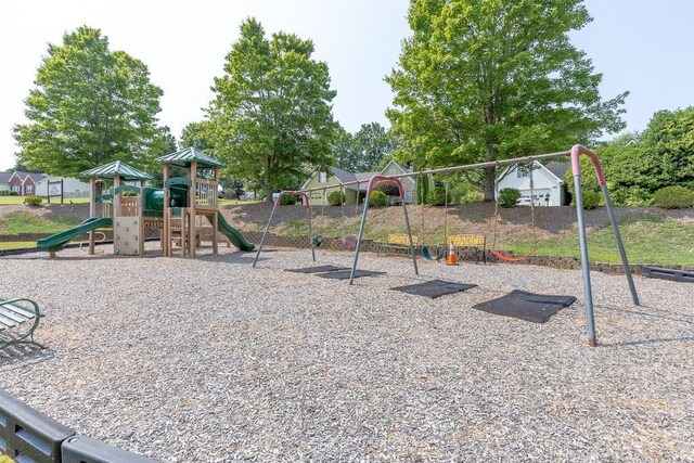 6485 Flowery Way, Flowery Branch, GA 30542 - view of community playground