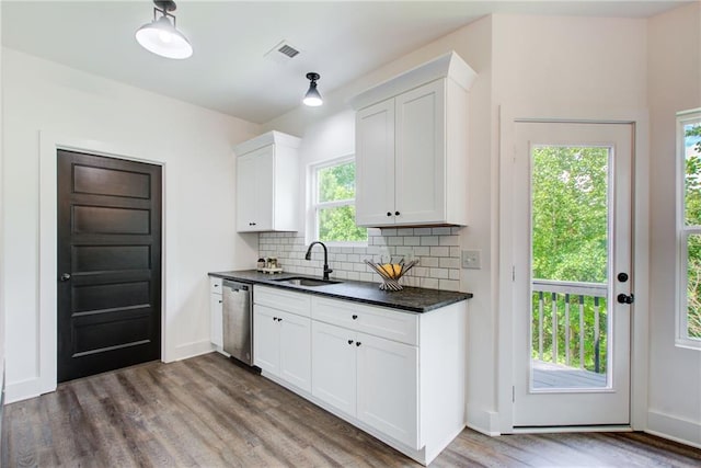 271 Moorings Run, Jasper, GA 30143 - kitchen featuring dishwasher, dark wood finished floors, tasteful backsplash, and healthy amount of natural light