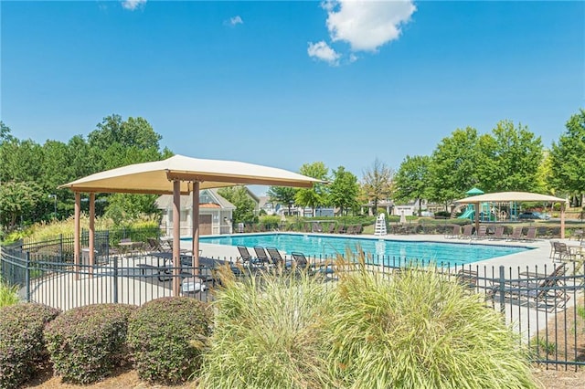 4404 Village Field Pl, Suwanee, GA 30024 - community pool featuring a patio