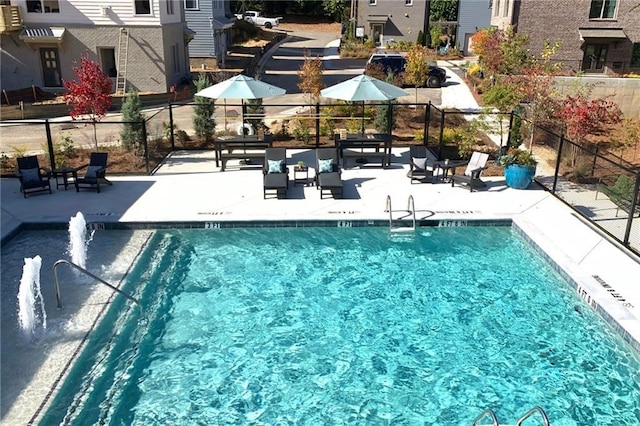 3317 Stillwood Ln, Hapeville, GA 30354 - pool featuring fence and a patio