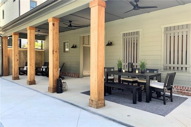 3317 Stillwood Ln, Hapeville, GA 30354 - view of patio / terrace with ceiling fan, fence, and outdoor dining area