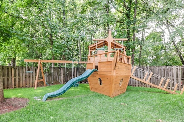 95 Jeffco Dr, Jefferson, GA 30549 - view of play area with a fenced backyard