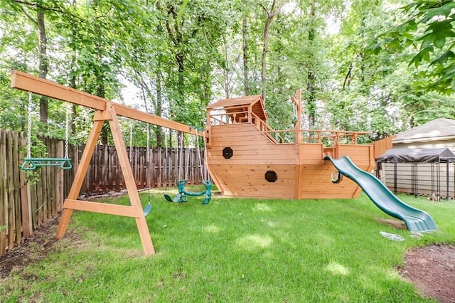 95 Jeffco Dr, Jefferson, GA 30549 - view of jungle gym with a fenced backyard
