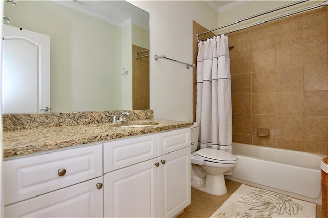 full bathroom featuring shower / tub combo with curtain, toilet, tile patterned floors, vanity, and crown molding