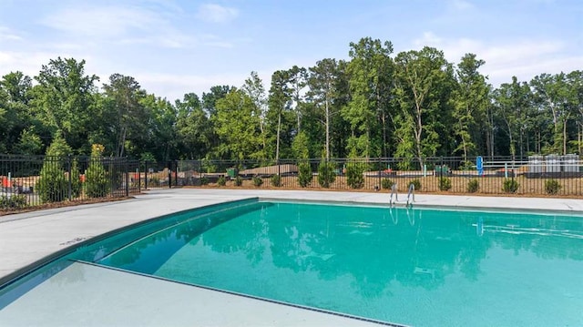1410 Aura Ln, Lawrenceville, GA 30045 - view of community pool