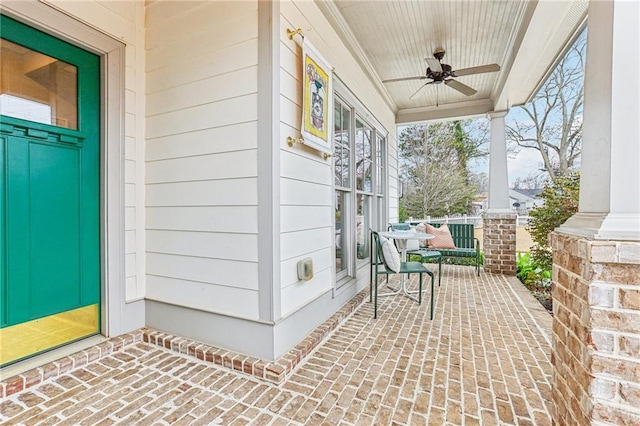 exterior space with ceiling fan and covered porch