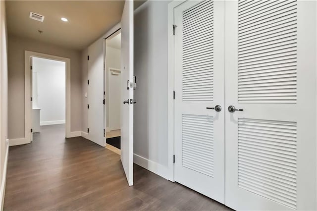 20 10th St NW Unit 704, Atlanta, GA 30309 - corridor featuring dark wood-style flooring and recessed lighting