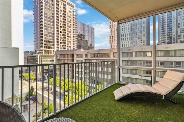 20 10th St NW Unit 704, Atlanta, GA 30309 - balcony featuring a city view