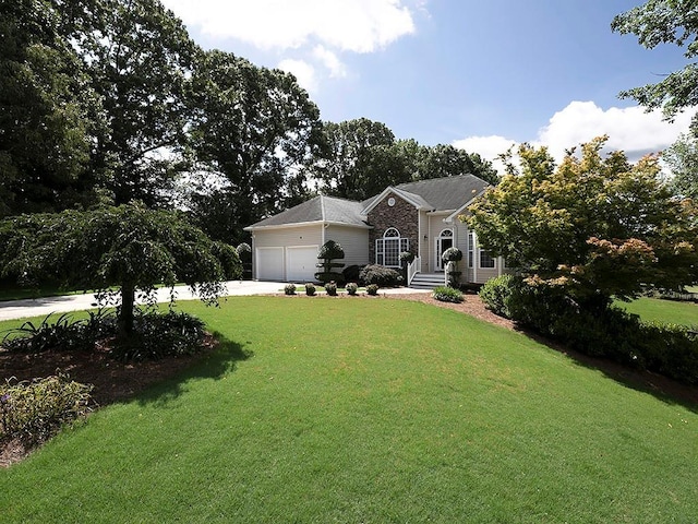 5 Glenn Eagles Vw, Hiram, GA 30141 - ranch-style house featuring a garage, a front lawn, and driveway