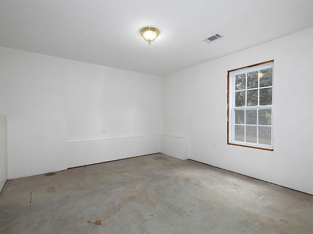5 Glenn Eagles Vw, Hiram, GA 30141 - unfurnished room with concrete flooring