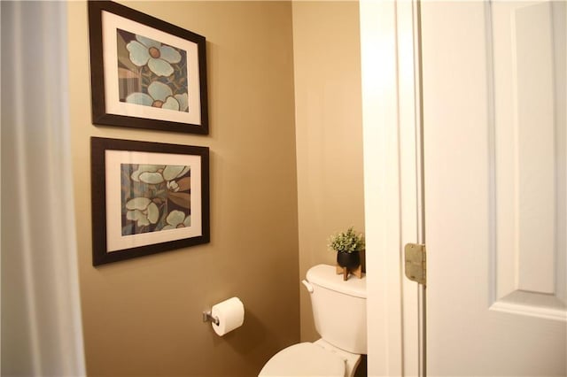 318 Ivy Manor Dr NW, Marietta, GA 30064 - bathroom with toilet