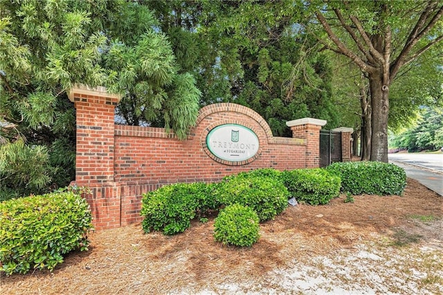 876 Ivydale Ln Unit 63, Lawrenceville, GA 30045 - view of community / neighborhood sign