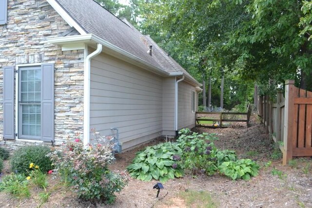 view of property exterior