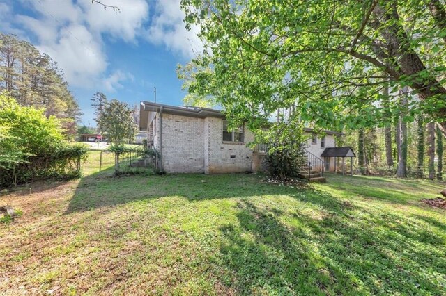 9258 Westview Dr SW, Covington, GA 30014 - view of yard with fence