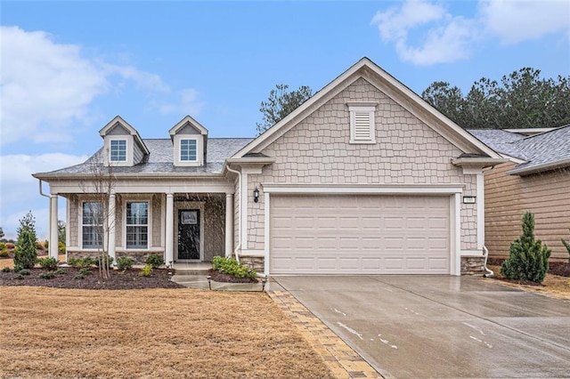 view of front of house featuring a garage