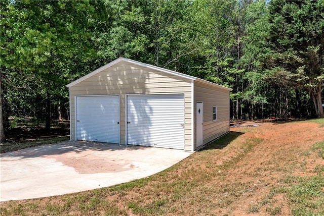 view of detached garage