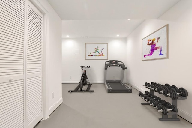 11760 Stratham Dr, Alpharetta, GA 30009 - exercise room with baseboards and recessed lighting