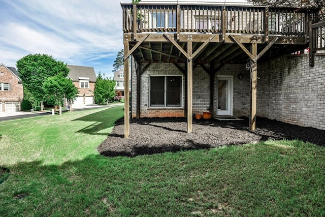 11760 Stratham Dr, Alpharetta, GA 30009 - back of property featuring a deck and a lawn