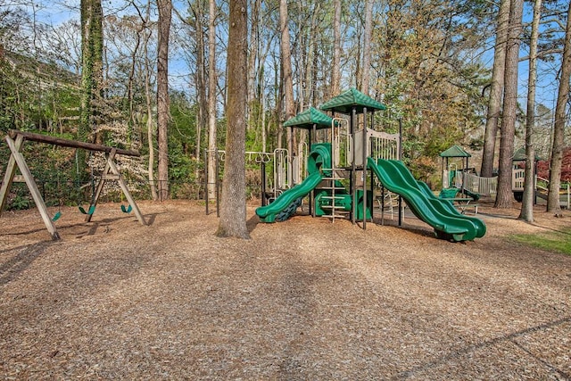 7265 Hunters Branch Dr, Sandy Springs, GA 30328 - view of communal playground