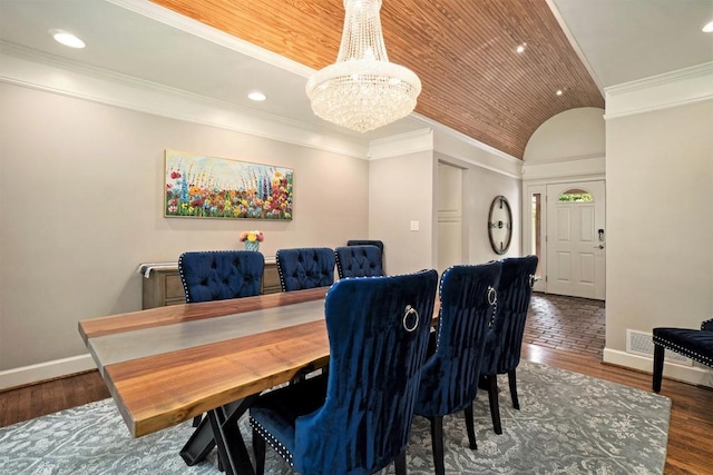 7265 Hunters Branch Dr, Sandy Springs, GA 30328 - dining area featuring a chandelier, lofted ceiling, baseboards, wood finished floors, and recessed lighting