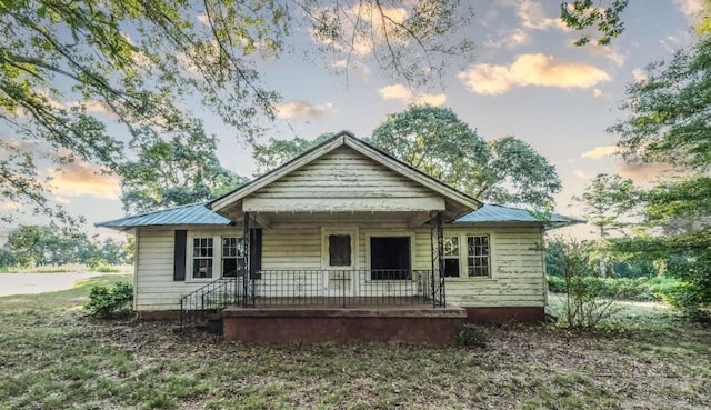 exterior space with a porch