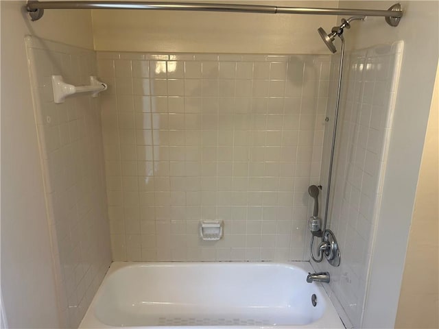 5000 Saxony Ct, Stone Mountain, GA 30083 - full bath with shower / tub combination