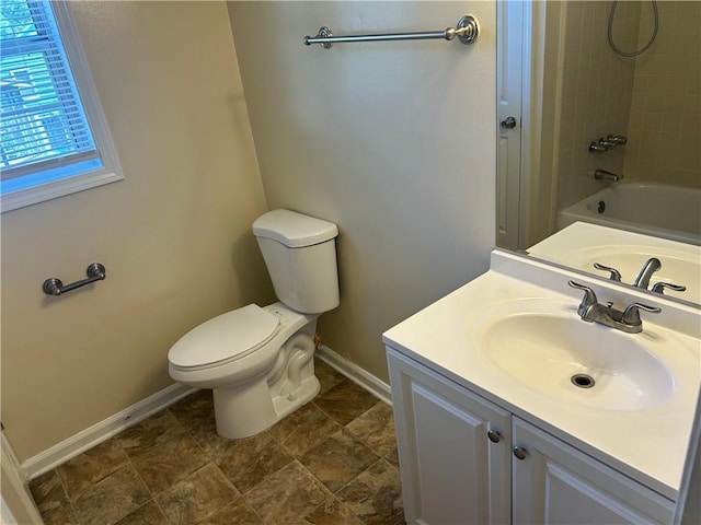 5000 Saxony Ct, Stone Mountain, GA 30083 - full bath featuring vanity and shower / washtub combination