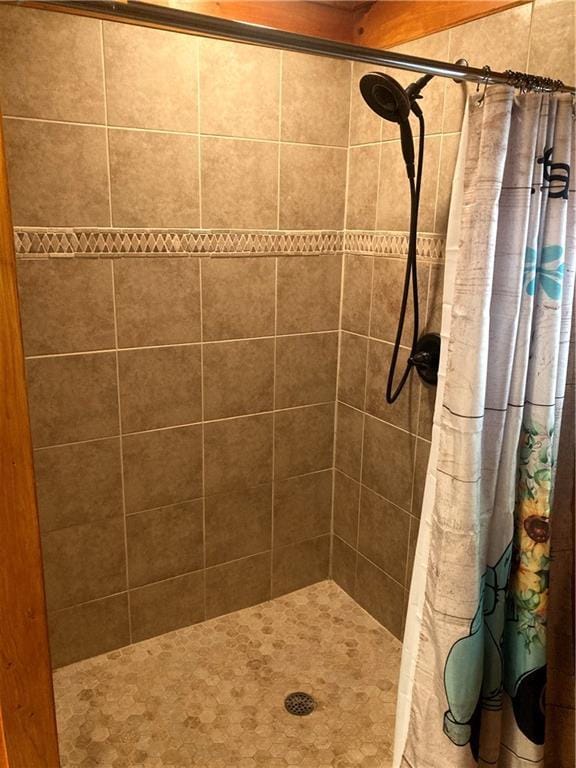 105 Ranch Mountain Ct, Dahlonega, GA 30533 - full bathroom with a tile shower
