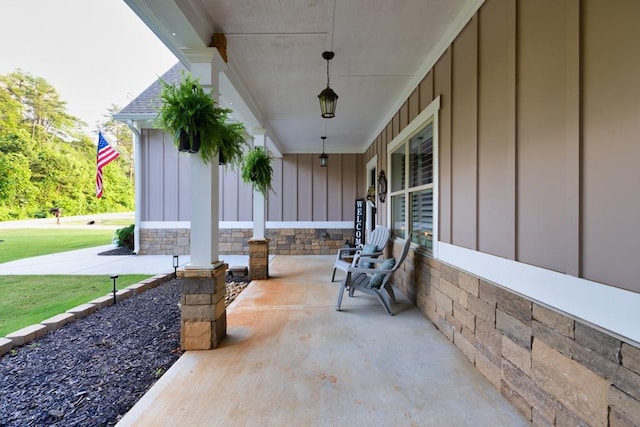 2980 Beards Rd, Buford, GA 30518 - view of covered porch