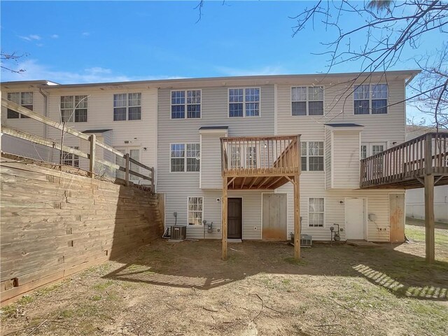 6941 Gallant Cir SE Unit 10, Mableton, GA 30126 - back of house with a deck