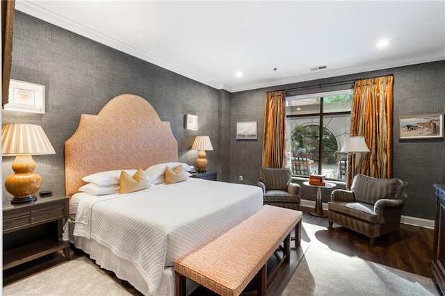 3286 Northside Pkwy NW Unit Ph2, Atlanta, GA 30327 - bedroom featuring wood finished floors, ornamental molding, recessed lighting, and wallpapered walls
