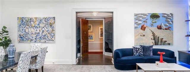 3286 Northside Pkwy NW Unit Ph2, Atlanta, GA 30327 - living room featuring wood finished floors and baseboards