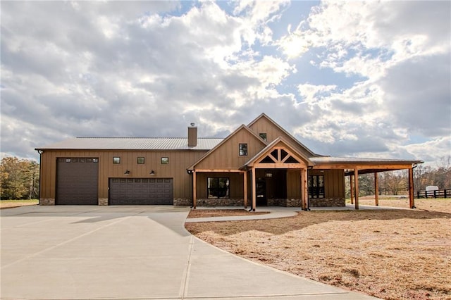 view of front of house with a garage