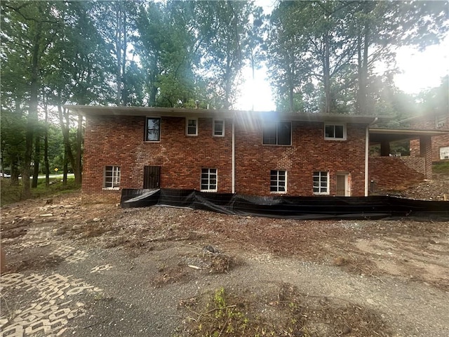 481 Hammond Dr, Atlanta, GA 30328 - back of property featuring brick siding