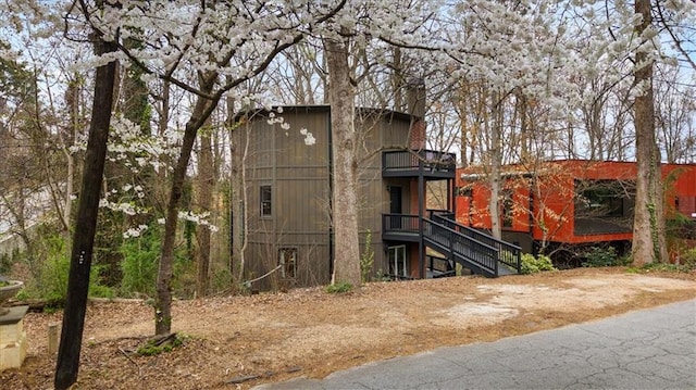 595 Overbrook Dr NW, Atlanta, GA 30318 - view of home's exterior with a balcony