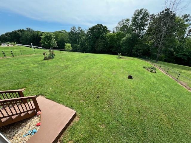 19 Magnolia Ct NE, Rydal, GA 30171 - view of yard with a deck