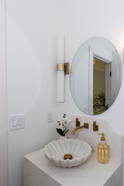 3395 Lee St, East Point, GA 30344 - bathroom featuring a sink