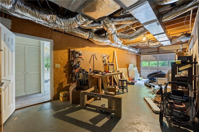 below grade area featuring a garage