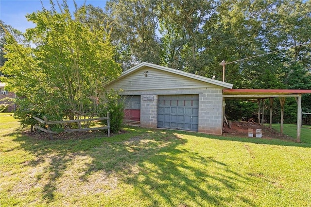 6674 Cowan Mill Rd, Winston, GA 30187 - garage with a detached garage