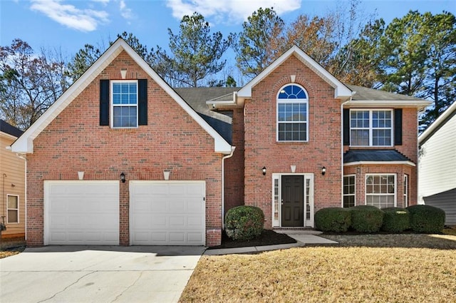 view of front property featuring a garage