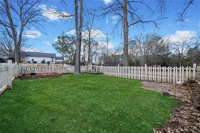 5422 Hill Rd SW, Powder Springs, GA 30127 - view of yard featuring an outbuilding and a storage unit